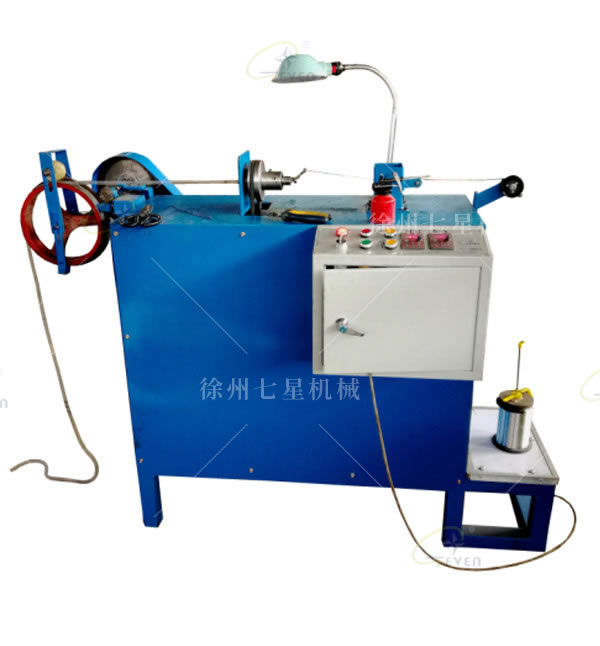 臥式鉤針機(jī)